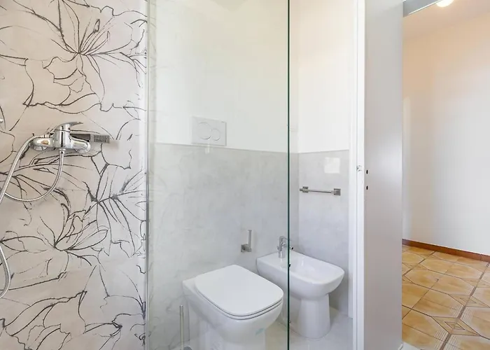 New - Sunset View Apartment